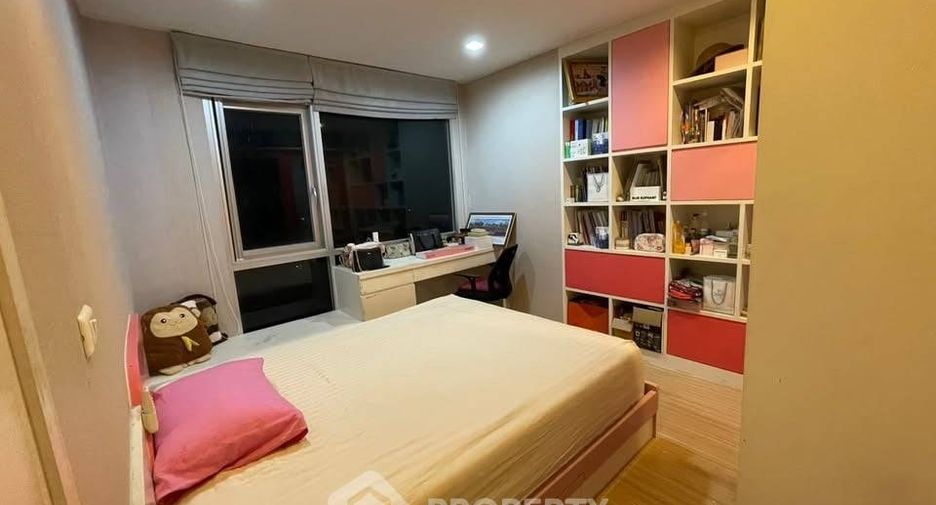 For sale 1 bed condo in Thon Buri, Bangkok