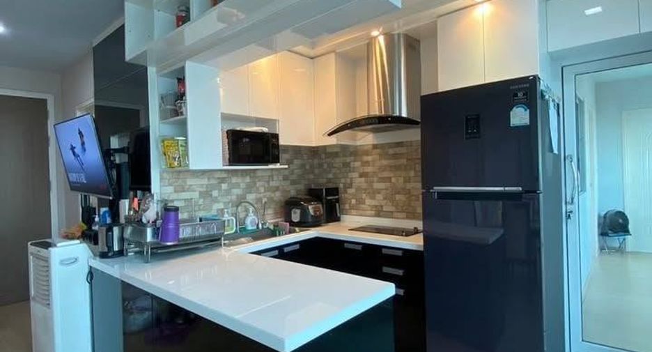 For sale 1 bed condo in Thon Buri, Bangkok