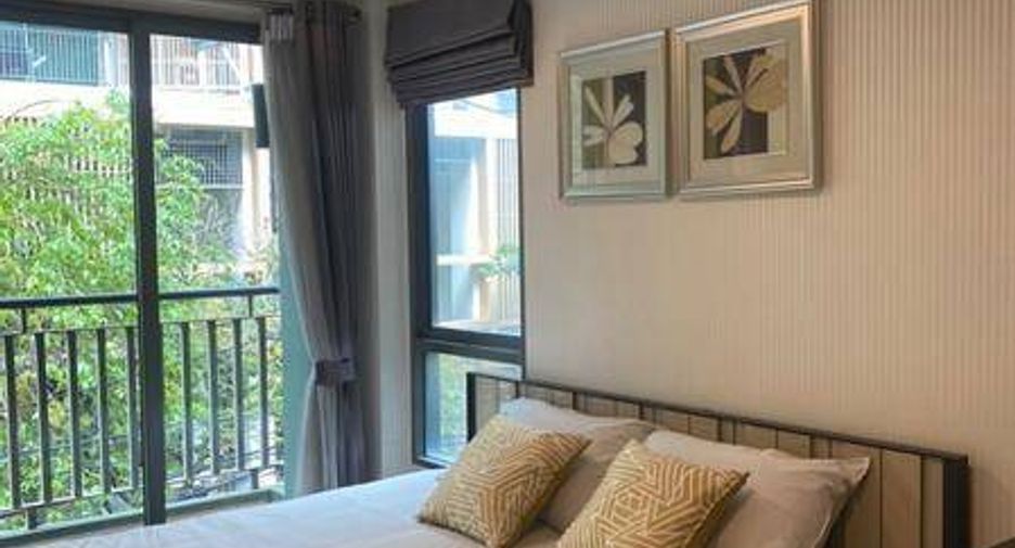 For sale 2 bedrooms condo in Watthana, Bangkok