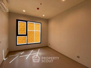 For sale 2 ベッドルーム condo in Phra Khanong, Bangkok