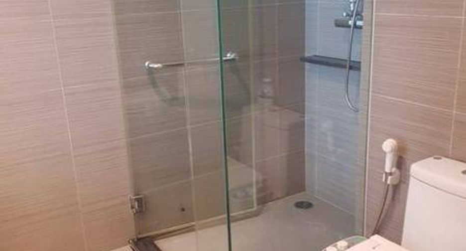 Продажа 2 спальни кондо в Кхлонг Тоеи, Бангкок