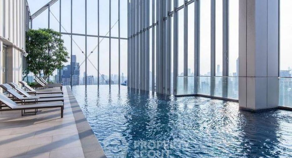 For sale 2 bedrooms condo in Watthana, Bangkok
