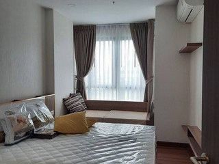 Wohnung zum Kauf mit 2 Zimmer in Khlong San, Bangkok