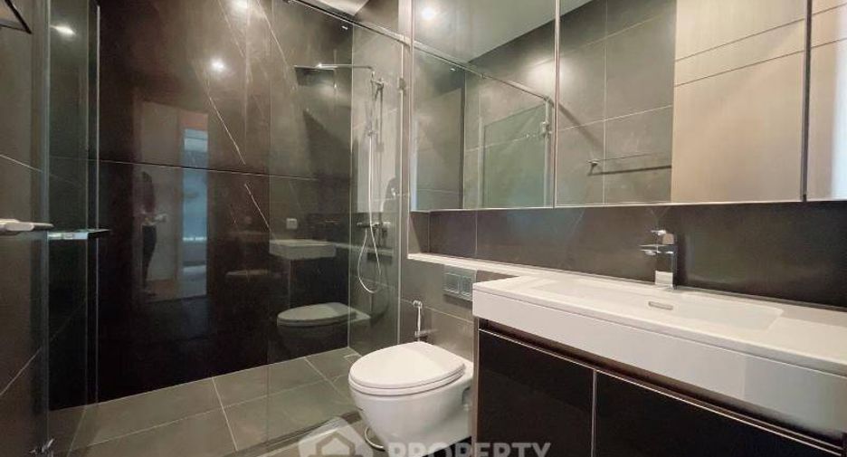 For sale 2 ベッドルーム condo in Watthana, Bangkok