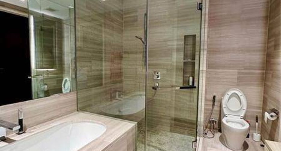For sale 1 Beds condo in Khlong Toei, Bangkok
