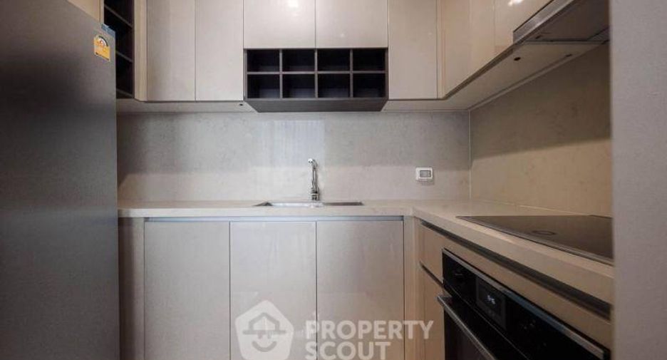À vendre 2 chambres condo à Khlong Toei, Bangkok