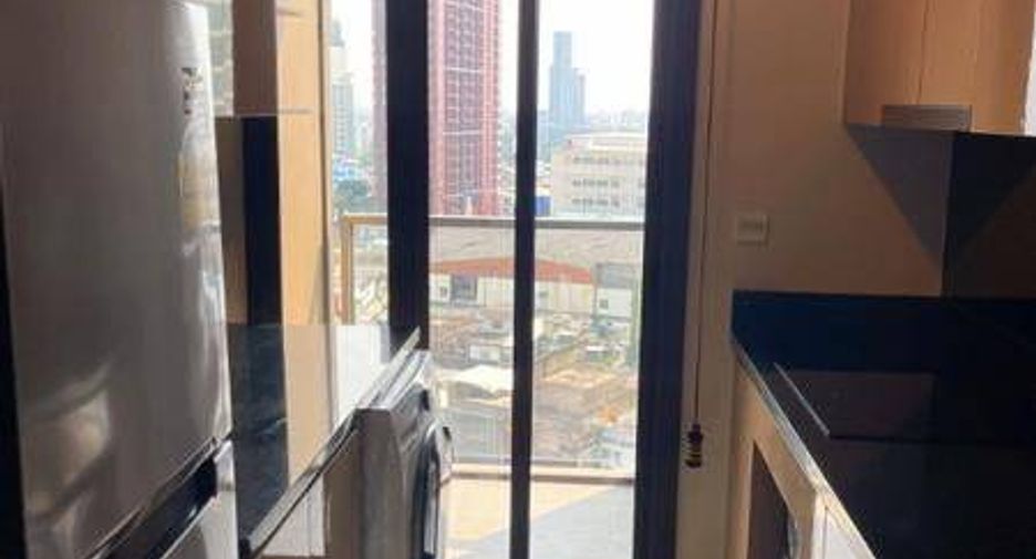 Condo en venta de 2 habitaciones en Khlong Toei, Bangkok