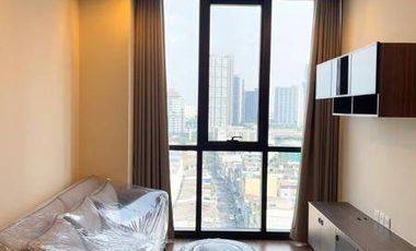 Condo en venta de 2 habitaciones en Khlong Toei, Bangkok