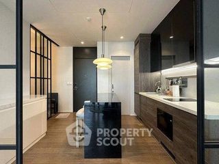 For sale 1 bed condo in Pathum Wan, Bangkok
