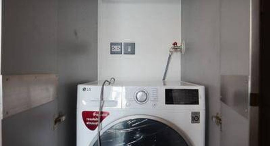 For sale 1 Beds condo in Watthana, Bangkok