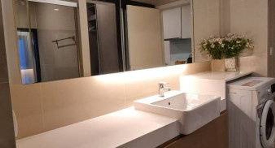 For sale 1 bed condo in Si Racha, Chonburi