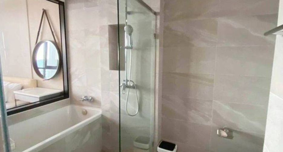 For sale 1 bed condo in Si Racha, Chonburi