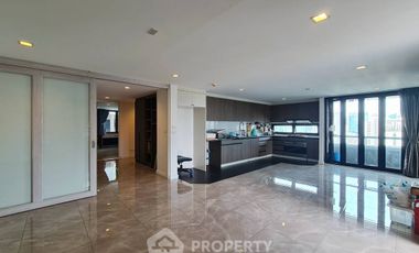 Wohnung zum Kauf mit 3 Zimmer in Watthana, Bangkok