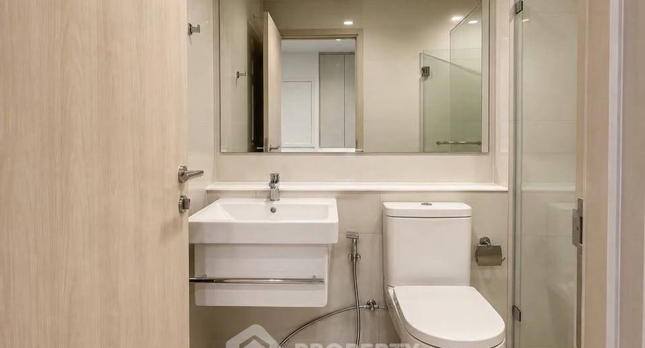 For sale 1 bed condo in Pathum Wan, Bangkok