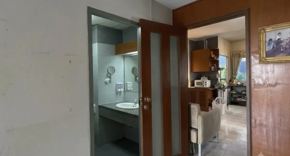 Wohnung zum Kauf mit Studio in Rat Burana, Bangkok