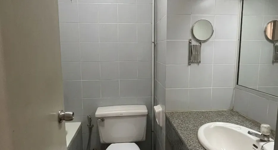 Wohnung zum Kauf mit Studio in Rat Burana, Bangkok