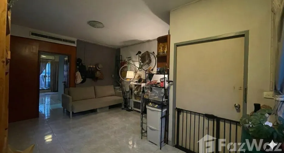 Wohnung zum Kauf mit Studio in Rat Burana, Bangkok