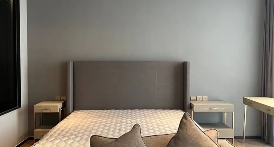 For sale 3 bedrooms condo in Watthana, Bangkok
