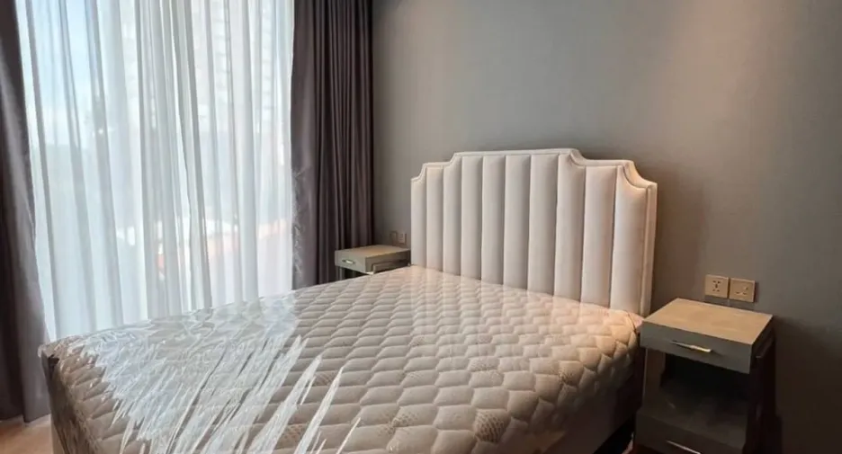 For sale 3 bedrooms condo in Watthana, Bangkok