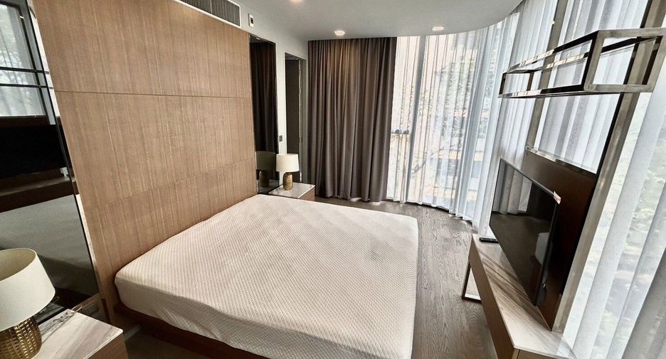 For sale 3 bedrooms condo in Watthana, Bangkok
