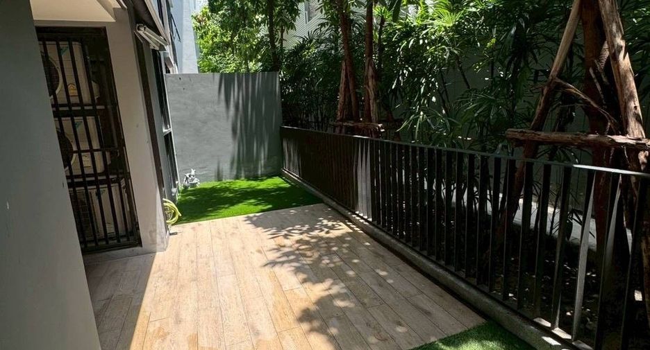 ขาย 2 ห้องนอน คอนโด ใน คลองเตย, กรุงเทพฯ