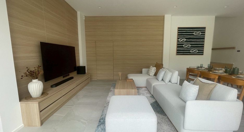 À louer 4 chambres villa à Hua Hin, Prachuap Khiri Khan