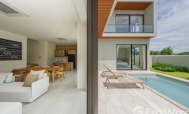 À louer 4 chambres villa à Hua Hin, Prachuap Khiri Khan