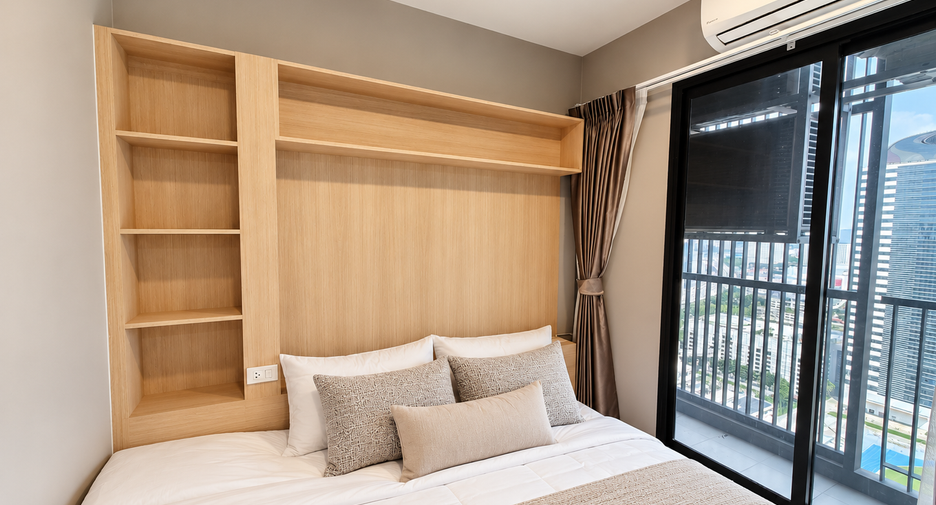For sale 1 bed condo in Watthana, Bangkok