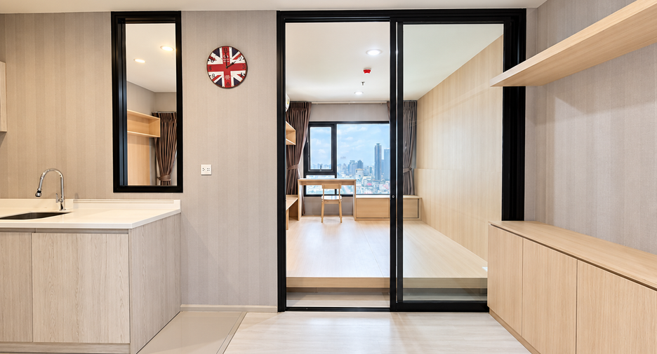 For sale 1 bed condo in Watthana, Bangkok
