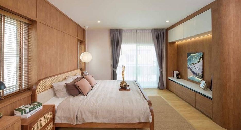 出租 4 卧室 独立屋 在 Mueang Chiang Mai, Chiang Mai