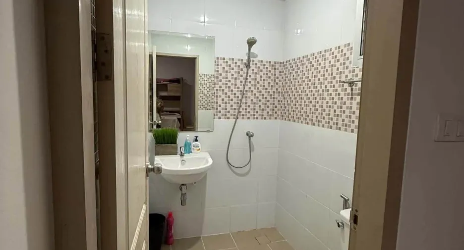 For rent 3 bedrooms townhouse in Mae Rim, Chiang Mai