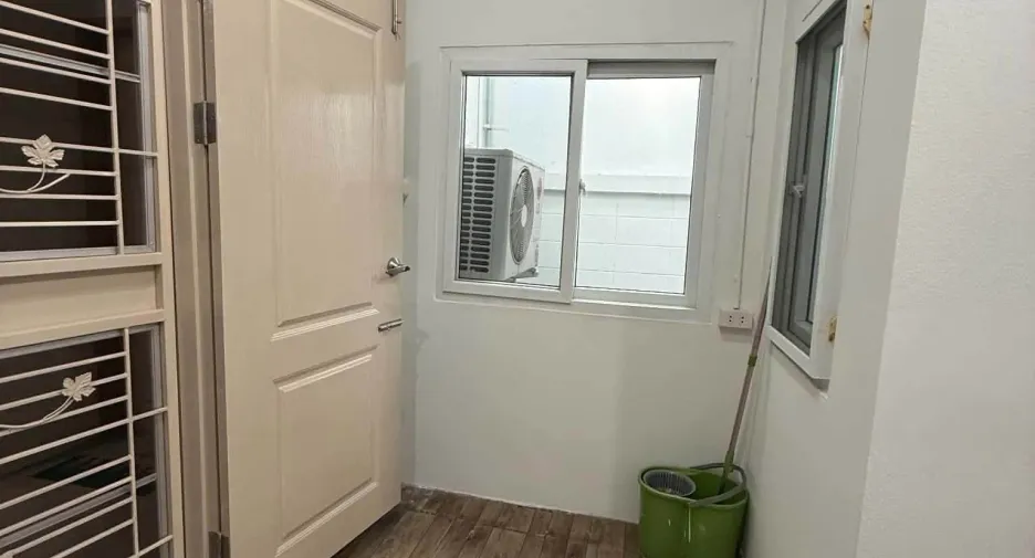 For rent 3 bedrooms townhouse in Mae Rim, Chiang Mai