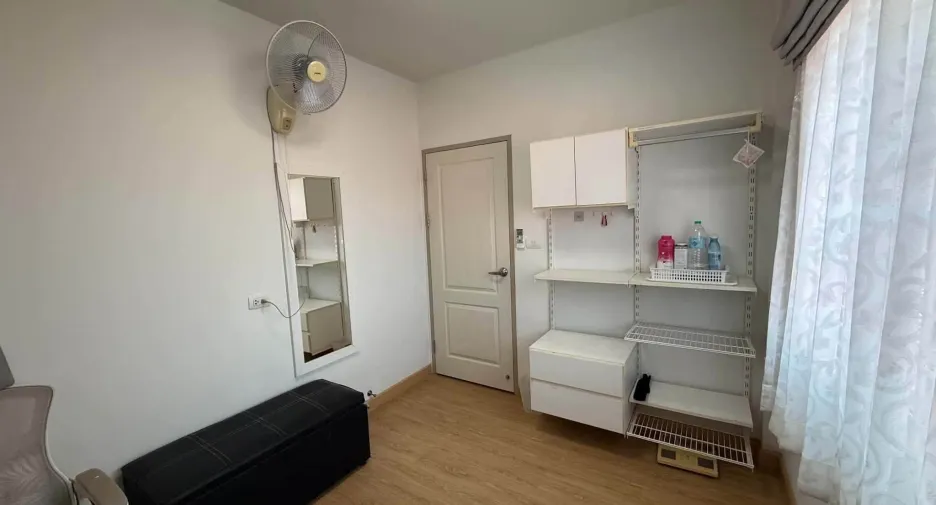 For rent 3 bedrooms townhouse in Mae Rim, Chiang Mai