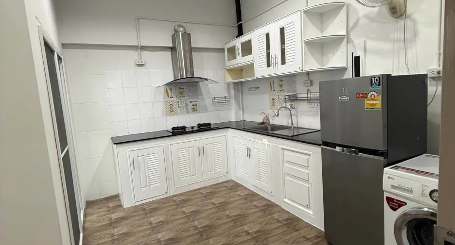 For rent 3 bedrooms townhouse in Mae Rim, Chiang Mai
