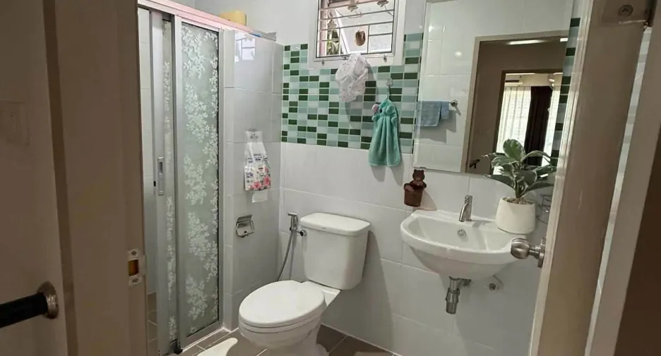 For rent 3 bedrooms townhouse in Mae Rim, Chiang Mai