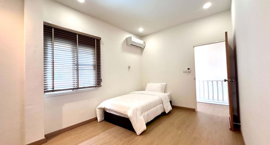 For sale 4 ベッドルーム house in San Kamphaeng, Chiang Mai
