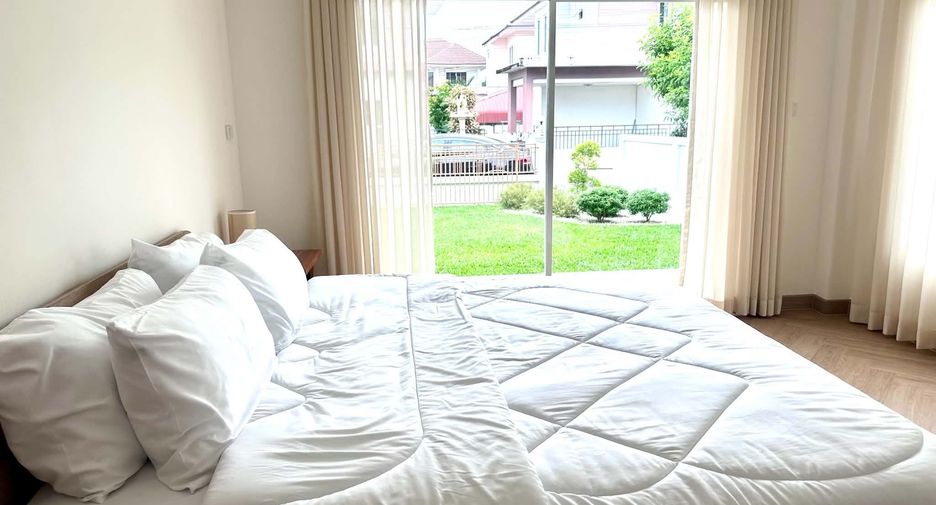 For sale 4 ベッドルーム house in San Kamphaeng, Chiang Mai