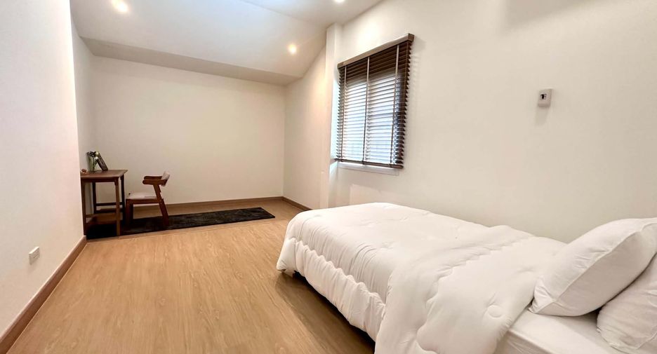 For sale 4 ベッドルーム house in San Kamphaeng, Chiang Mai