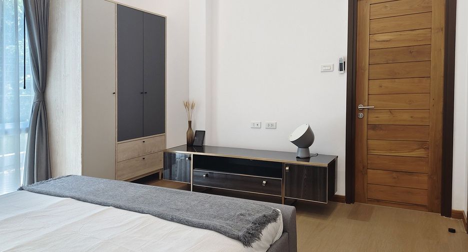 Аренда и продажа 4 спальни дом в Mueang Chiang Mai, Чианг Маи