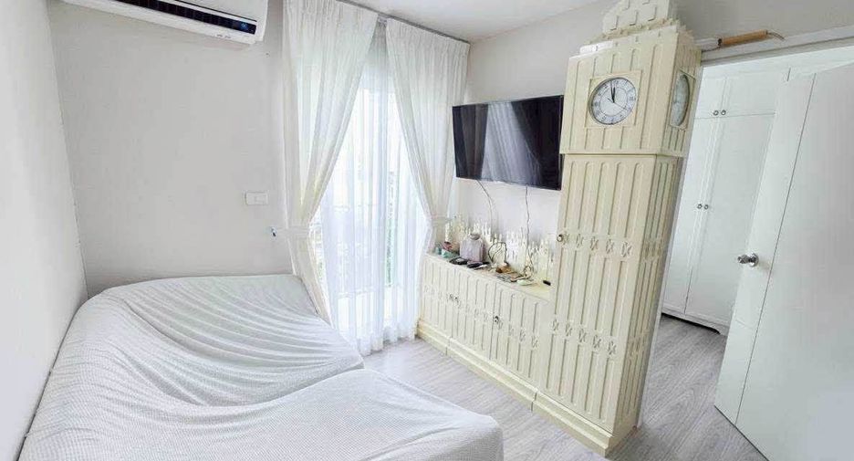 Продажа 2 спальни кондо в Банг Капи, Бангкок