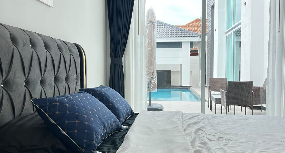 Villa en venta y en alquiler de 6 habitaciones en Bang Lamung, Chonburi