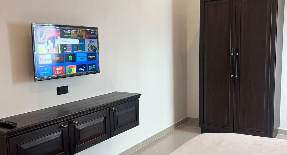 Villa en venta y en alquiler de 6 habitaciones en Bang Lamung, Chonburi