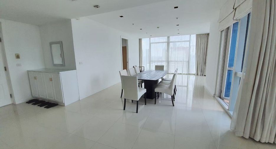 For rent 5 bedrooms condo in Pathum Wan, Bangkok