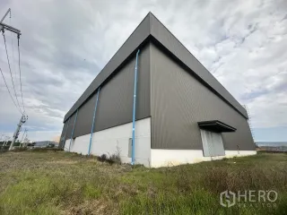 For rent warehouse in Lam Luk Ka, Pathum Thani