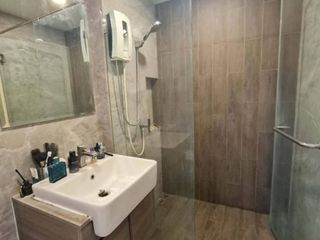 Продажа 1 кровать кондо в Чатучак, Бангкок