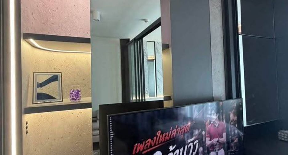For sale 1 bed condo in Khlong Toei, Bangkok
