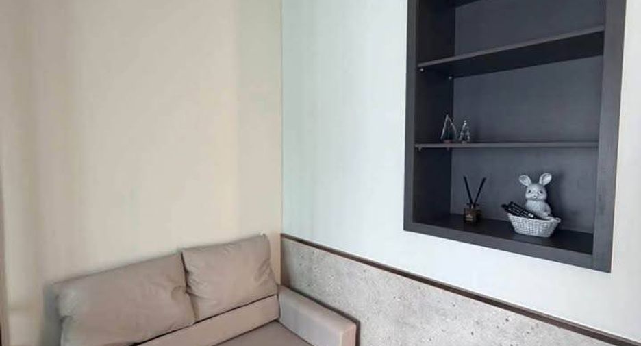 For sale 1 bed condo in Khlong Toei, Bangkok