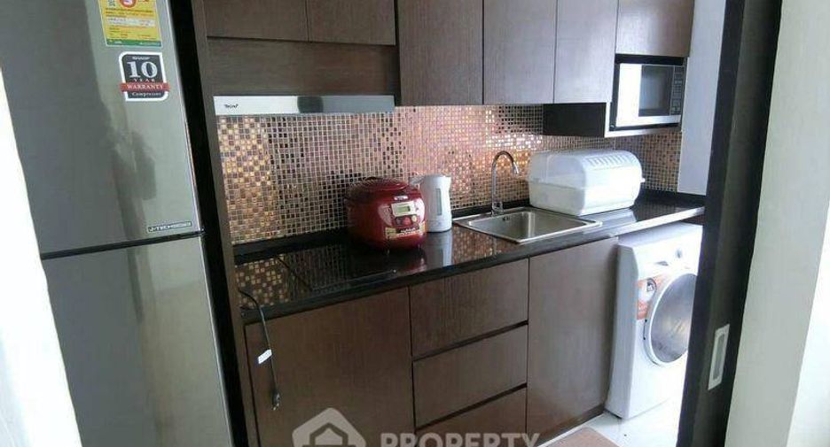 For sale 2 bedrooms condo in Si Racha, Chonburi