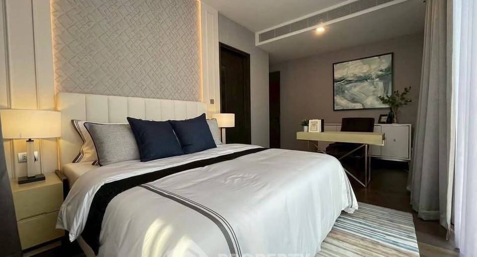 For rent and for sale 3 bedrooms condo in Khlong Toei, Bangkok