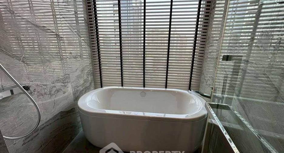 For rent and for sale 3 bedrooms condo in Khlong Toei, Bangkok